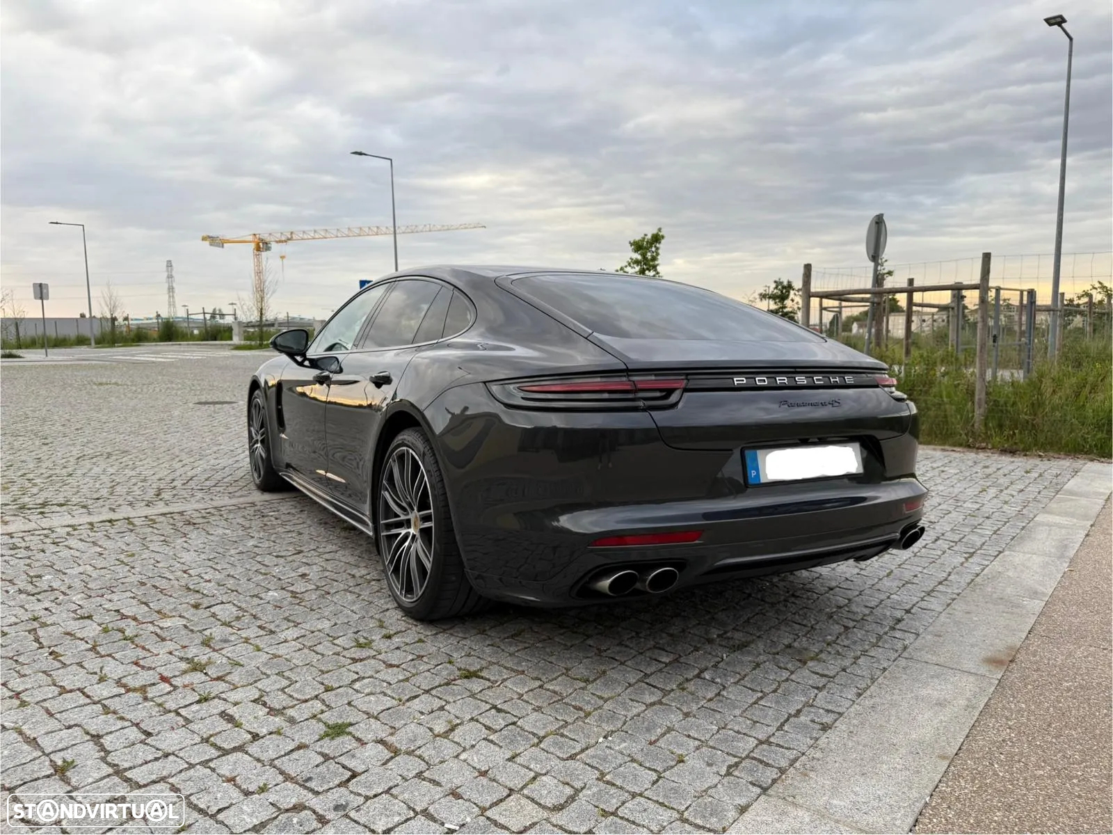 Porsche Panamera 4 S - 7