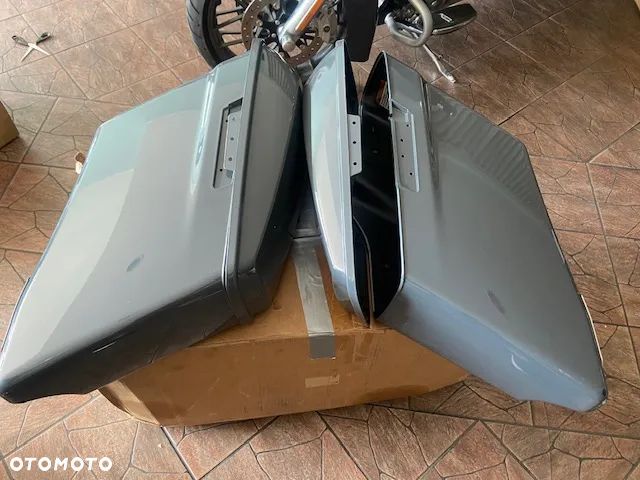 Kufry Kufer Boczny Długi 4.5 Prawy Lewy HARLEY Touring - 1