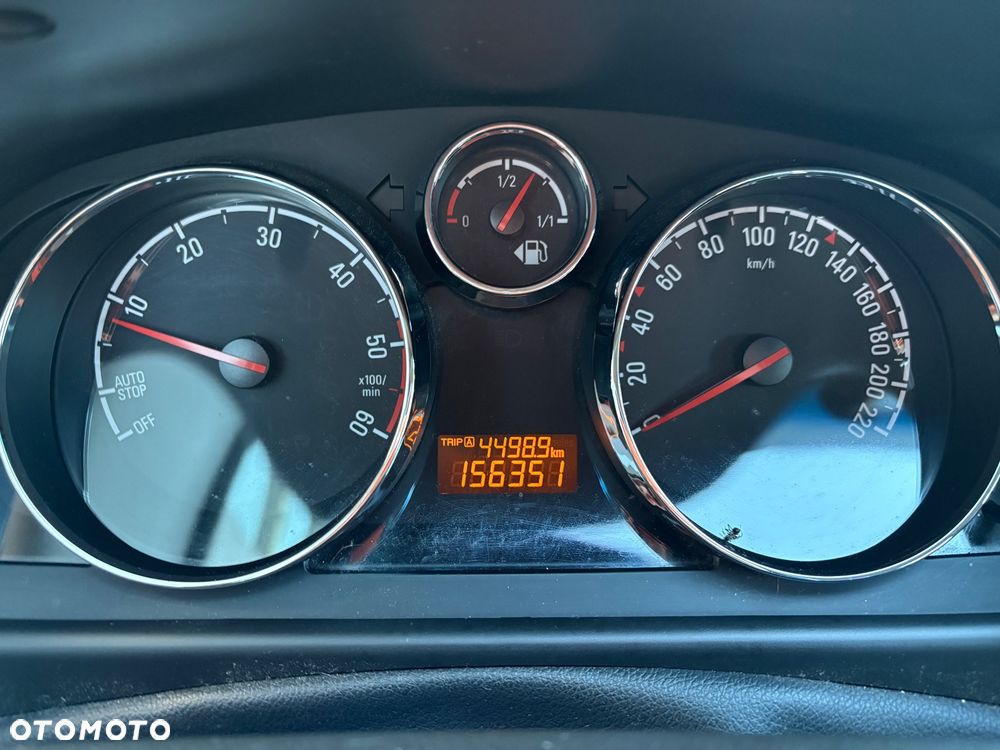 Opel Antara 2.2 CDTI 2x4 - 30