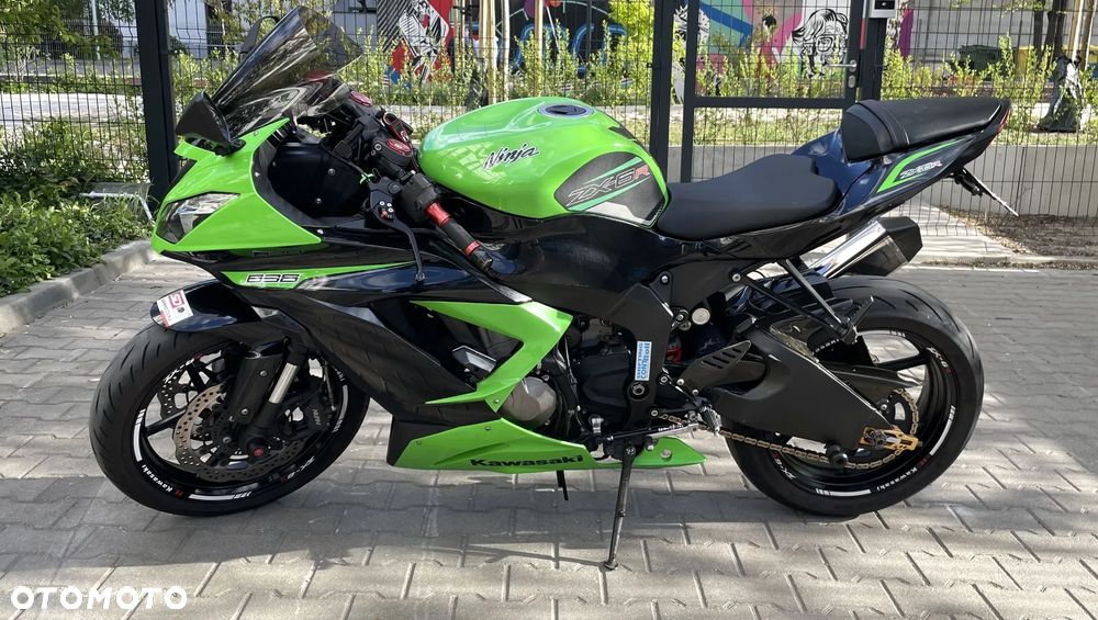 Kawasaki Ninja - 16