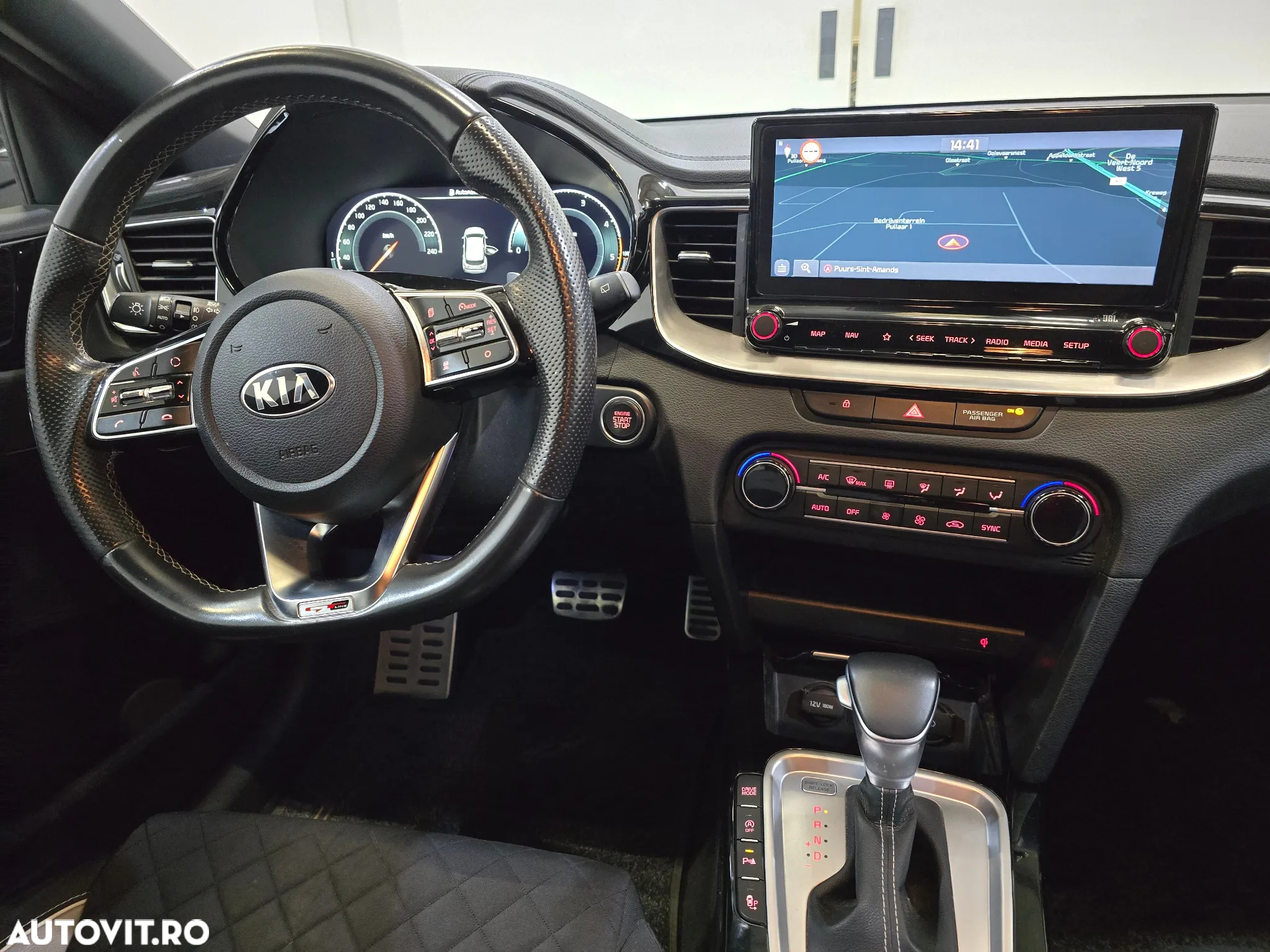 Kia Ceed 1.6 CRDi DCT GT Line - 8
