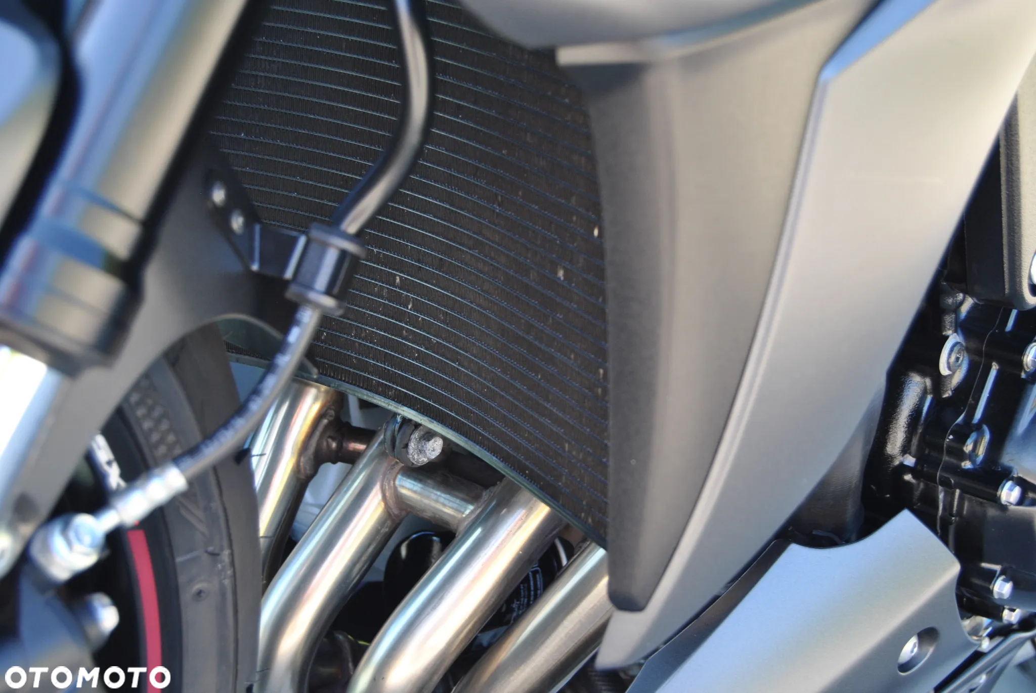 Suzuki GSX - 22
