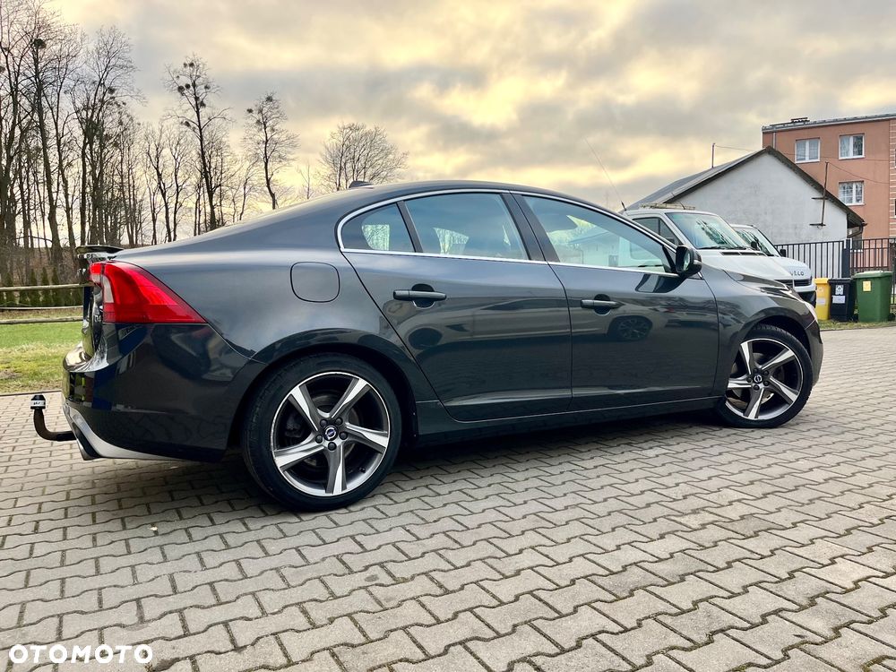 Volvo S60 - 4