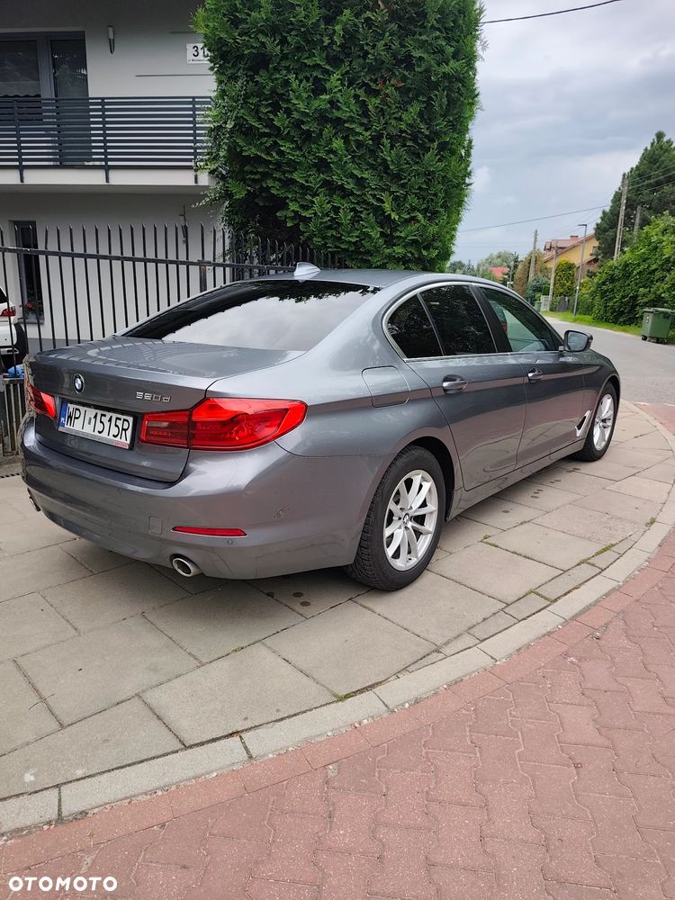 BMW Seria 5 520d xDrive MHEV Luxury Line - 3