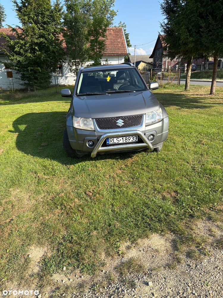 Suzuki Grand Vitara - 3