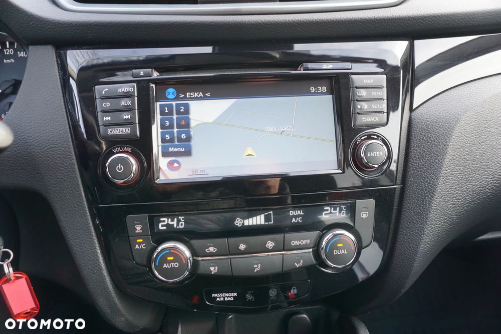Nissan Qashqai 1.2 DIG-T N-Connecta Xtronic EU6 - 23