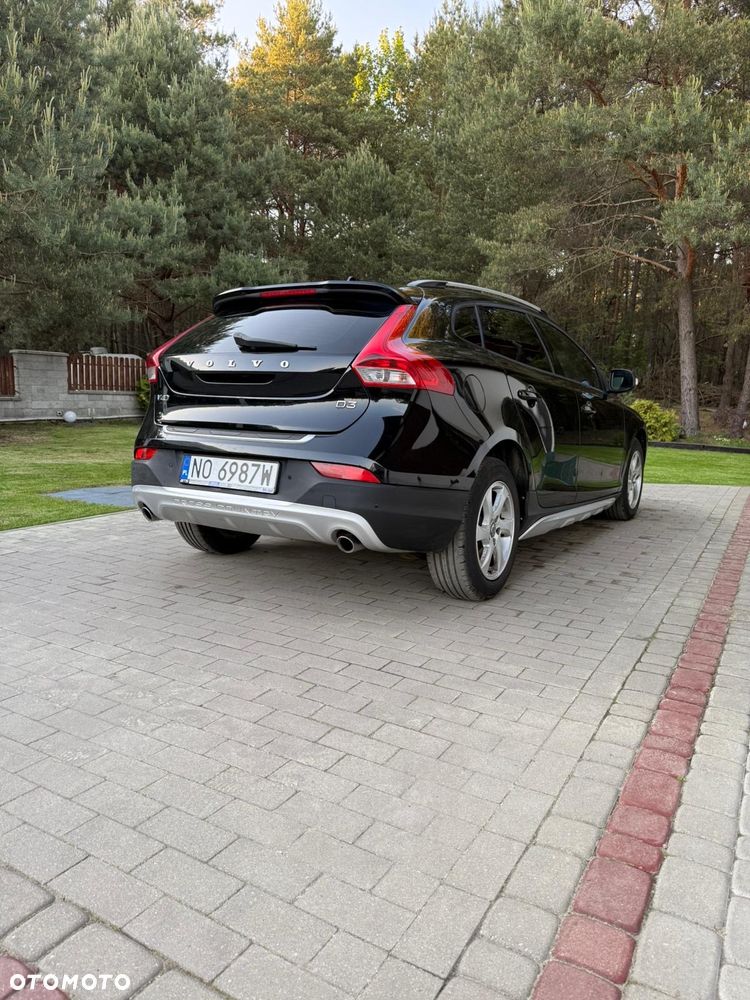 Volvo V40 Cross Country - 3