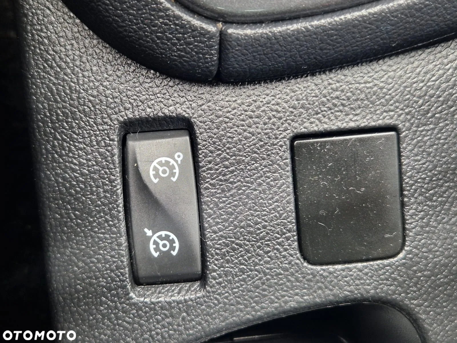Renault Clio 0.9 Energy TCe Limited 2018 - 25