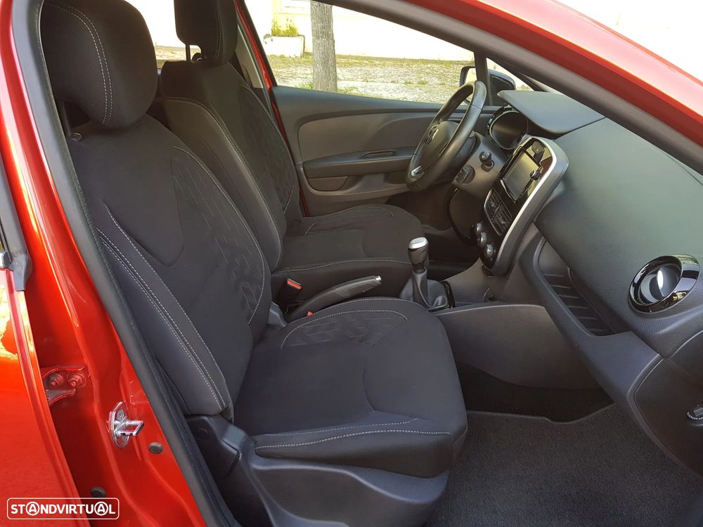 Renault Clio Sport Tourer 1.5 dCi Limited EDition - 34