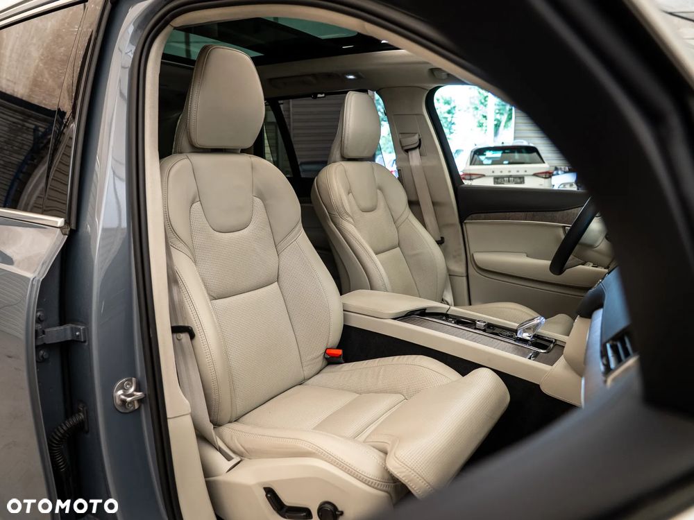 Volvo XC 90 T8 AWD Plug-In Hybrid Ultimate Bright 7os - 33