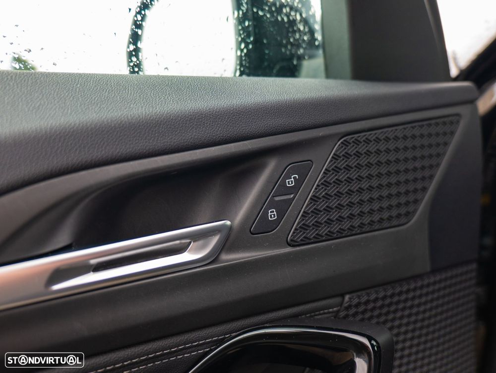 BMW iX1 xDrive30 - 13