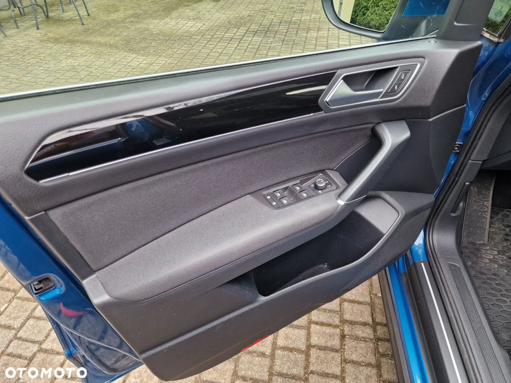 Volkswagen Touran 1.4 TSI BMT Highline DSG - 16