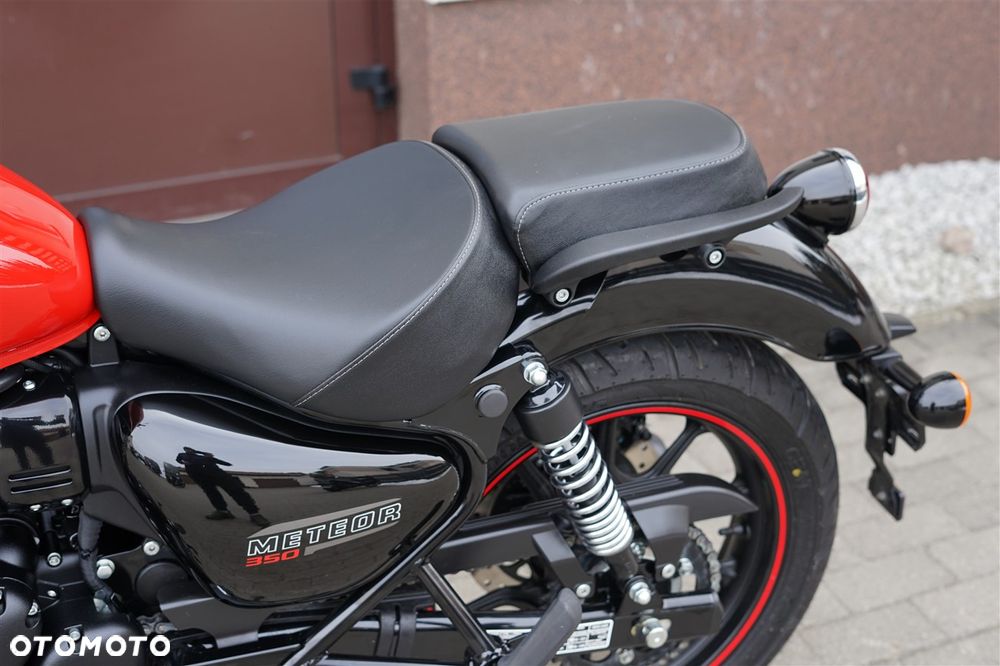 Royal Enfield Meteor - 23