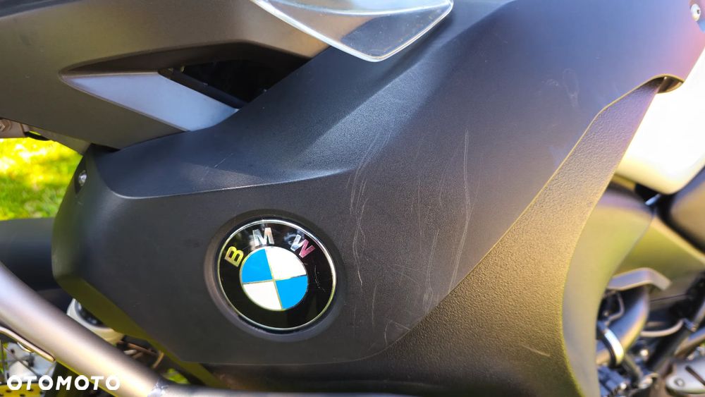 BMW R - 8