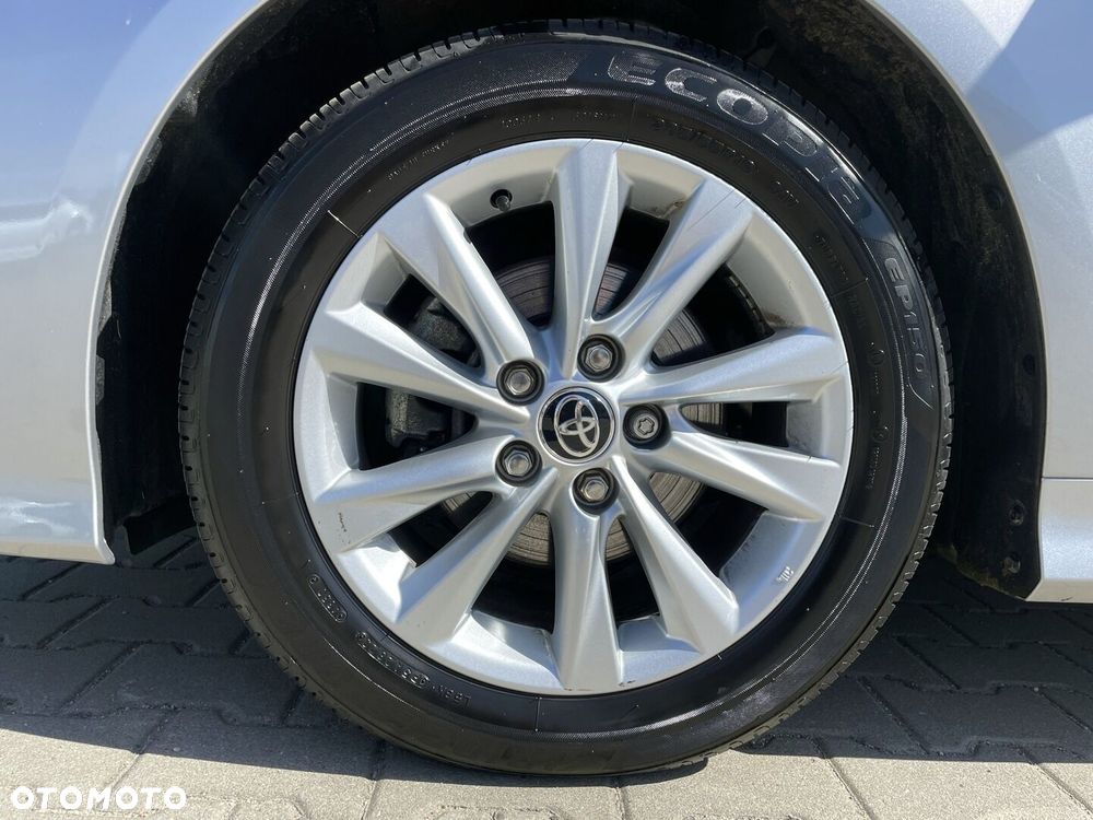 Toyota Corolla 1.8 Hybrid Comfort - 17
