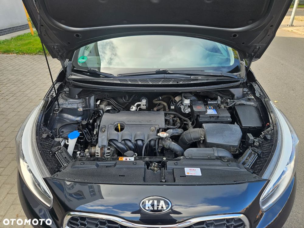 Kia Ceed 1.4 CVVT Attract - 12