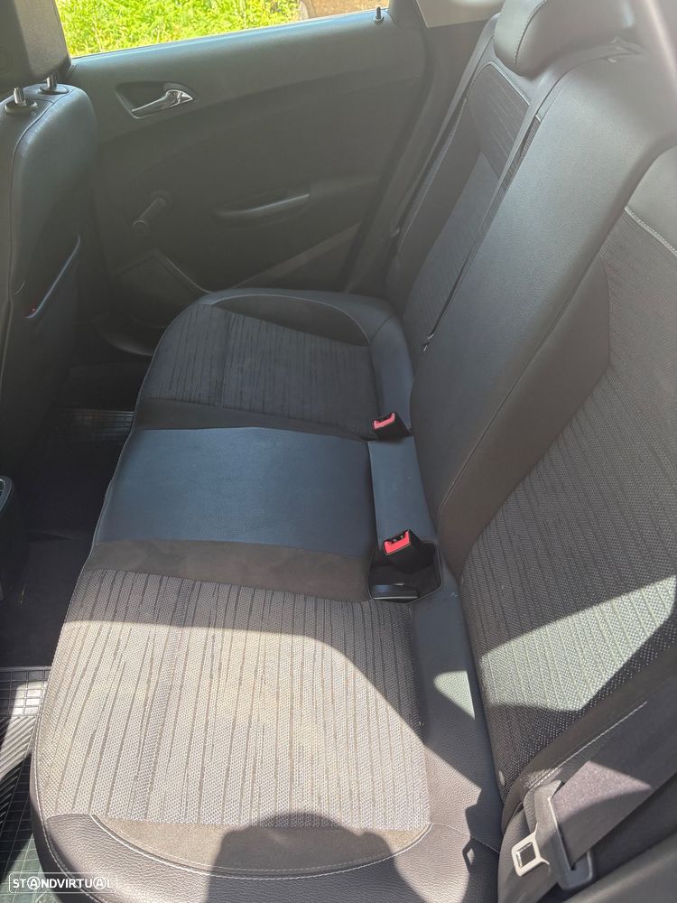 Opel Astra 1.6 CDTI DPF ecoFLEX S&S Style - 9