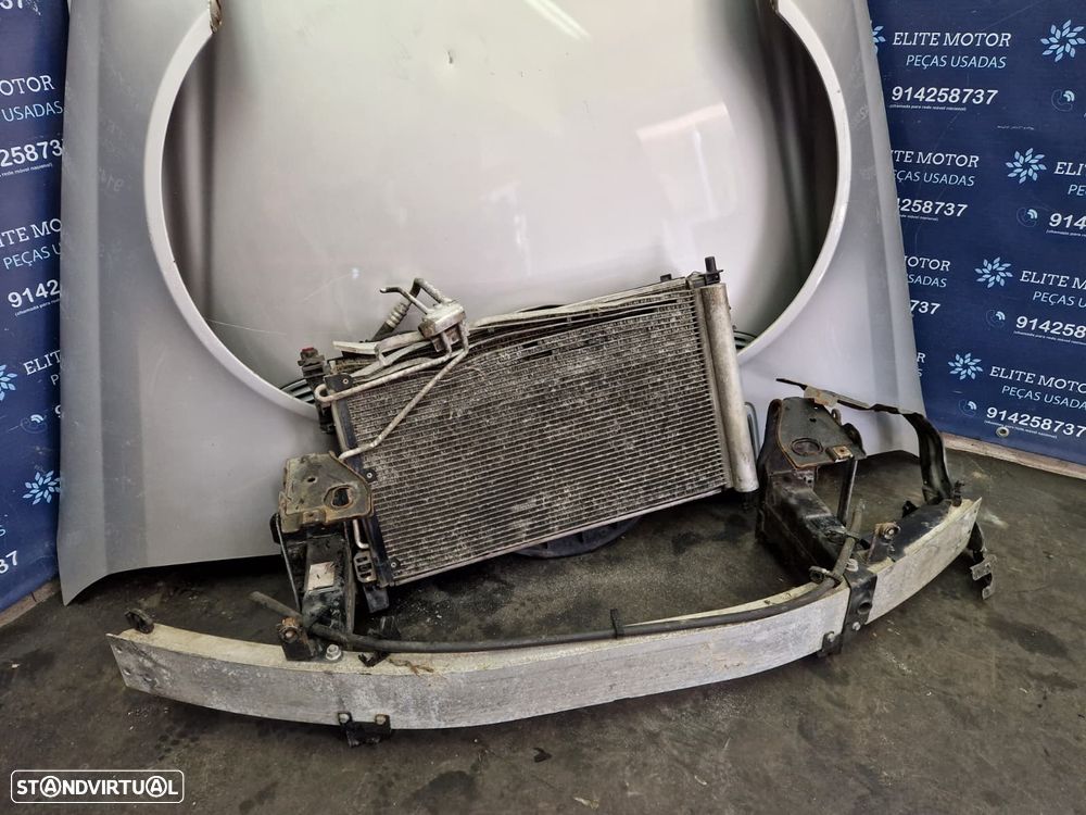 Frente completa usada MERCEDES CLK W209 CDI parachoques capot oticas guarda lamas reforço - 8