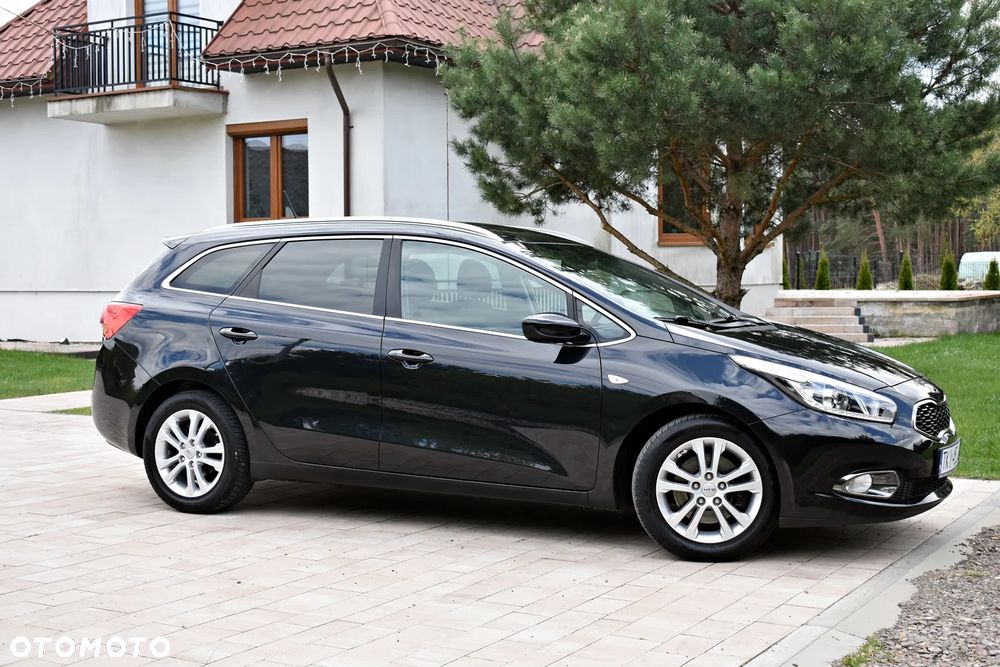 Kia Ceed 1.6 GDI Platinum Edition - 18