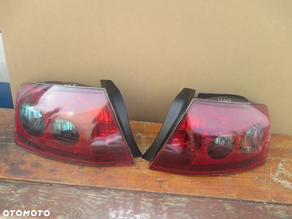 lampa tył PRAWA  Peugeot 407 Sedan orginał Europa
