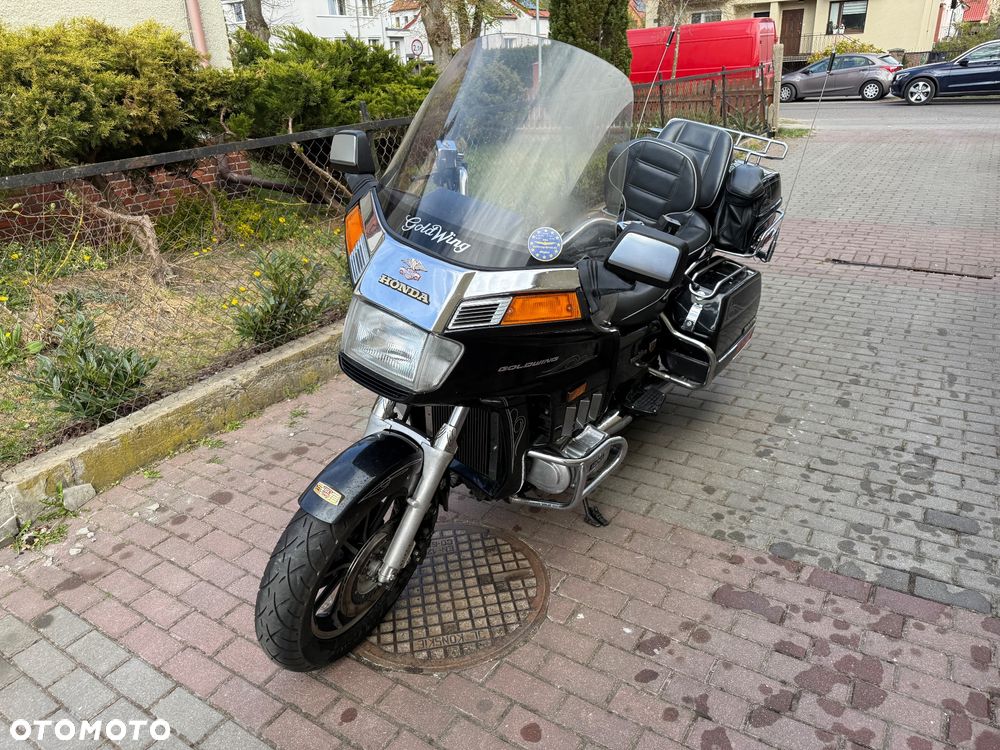 Honda GL - 11
