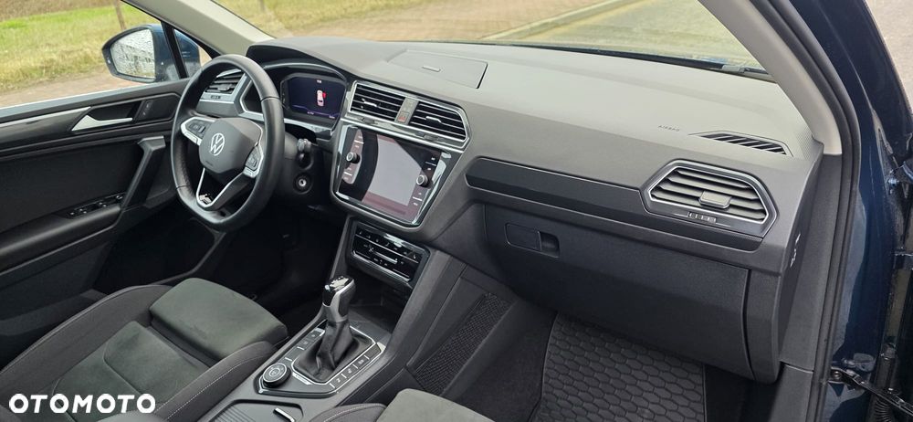 Volkswagen Tiguan - 11