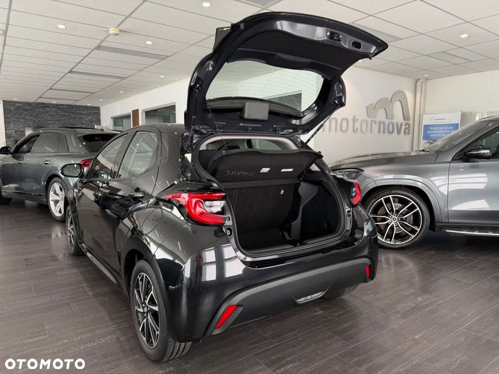 Toyota Yaris Hybrid 1.5 Active - 12