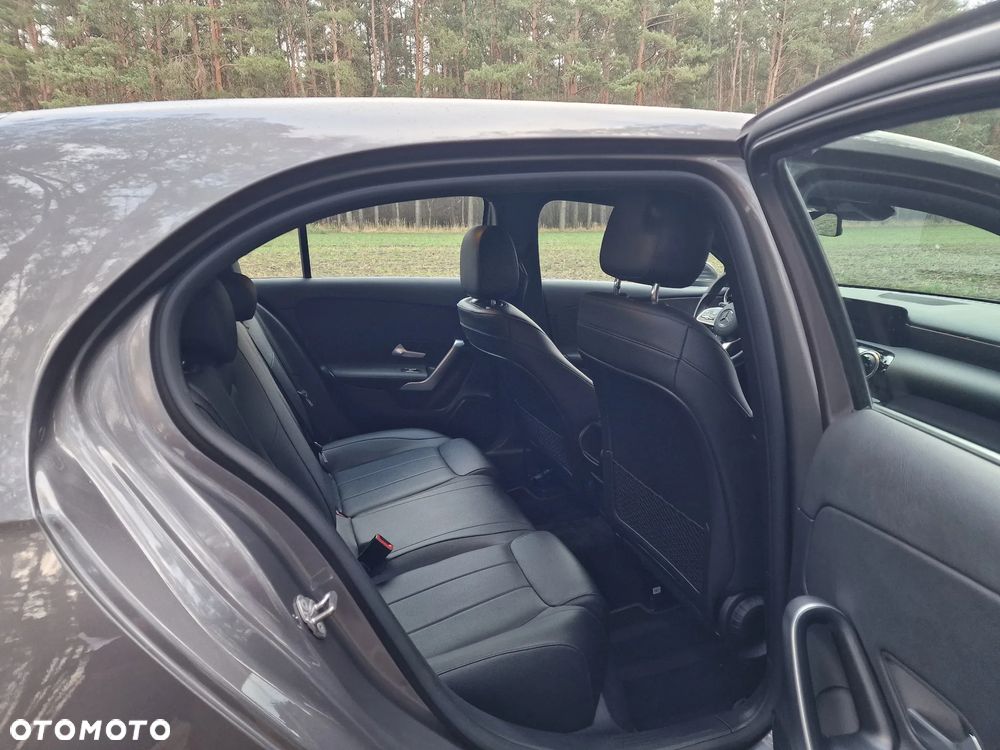 Mercedes-Benz Klasa A 180 d 8G-DCT Edition 2021 - 12