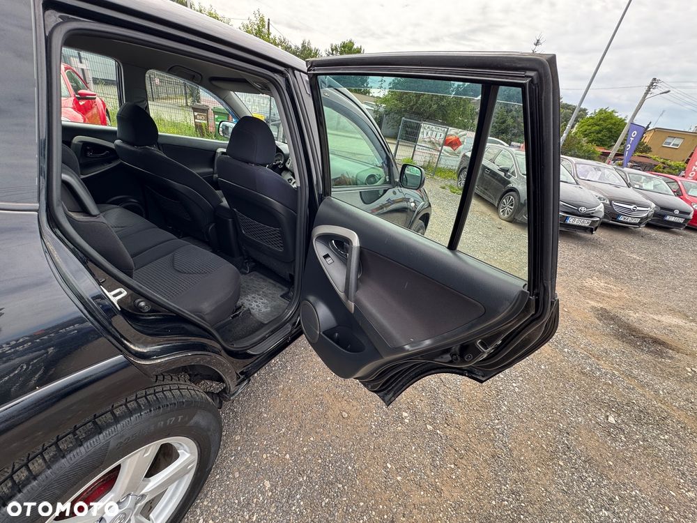 Toyota RAV4 2.2 D-CAT 4x4 Executive - 26
