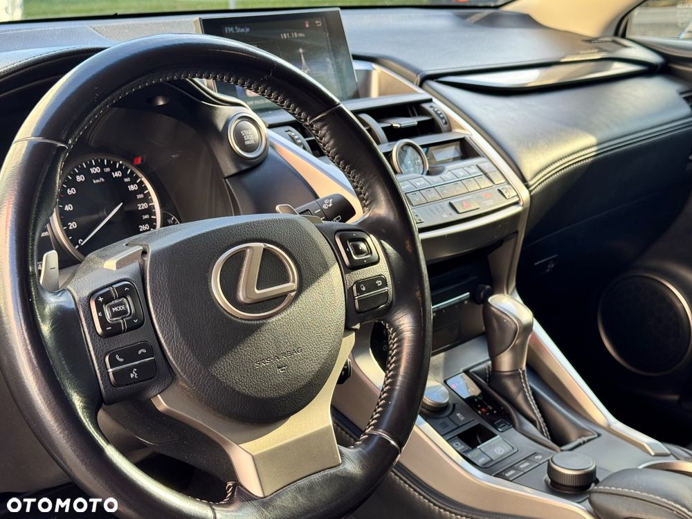 Lexus NX 200t Elite AWD - 25