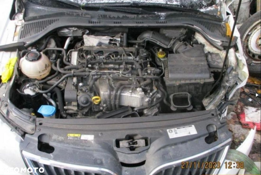 Skoda RAPID 1.6 TDI DPF Ambition - 6