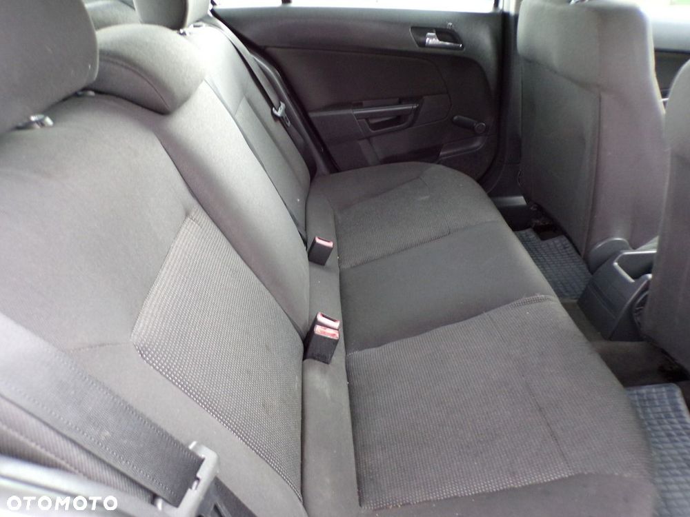 Opel Astra - 20