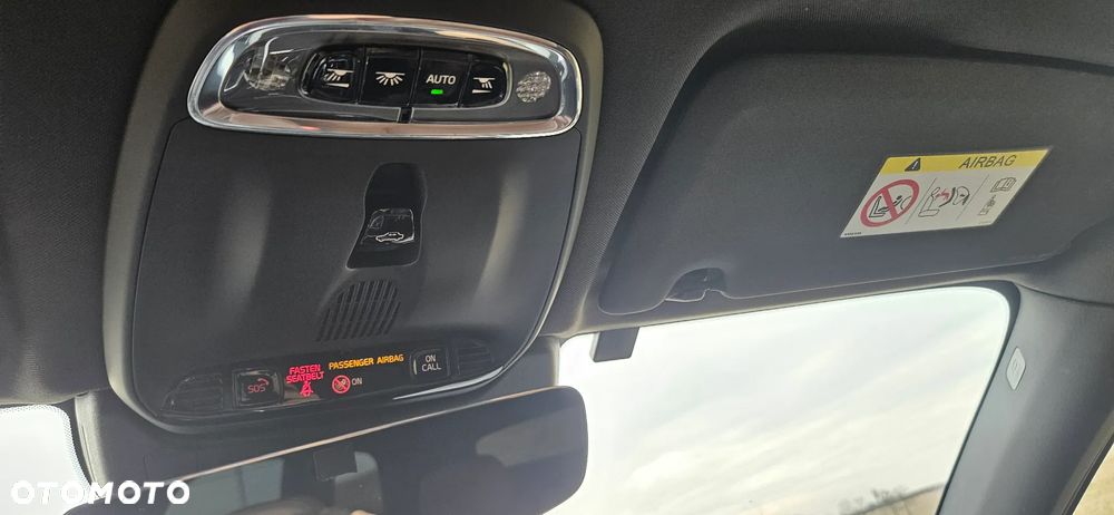 Volvo XC 60 T8 AWD Recharge Geartronic Inscription - 39