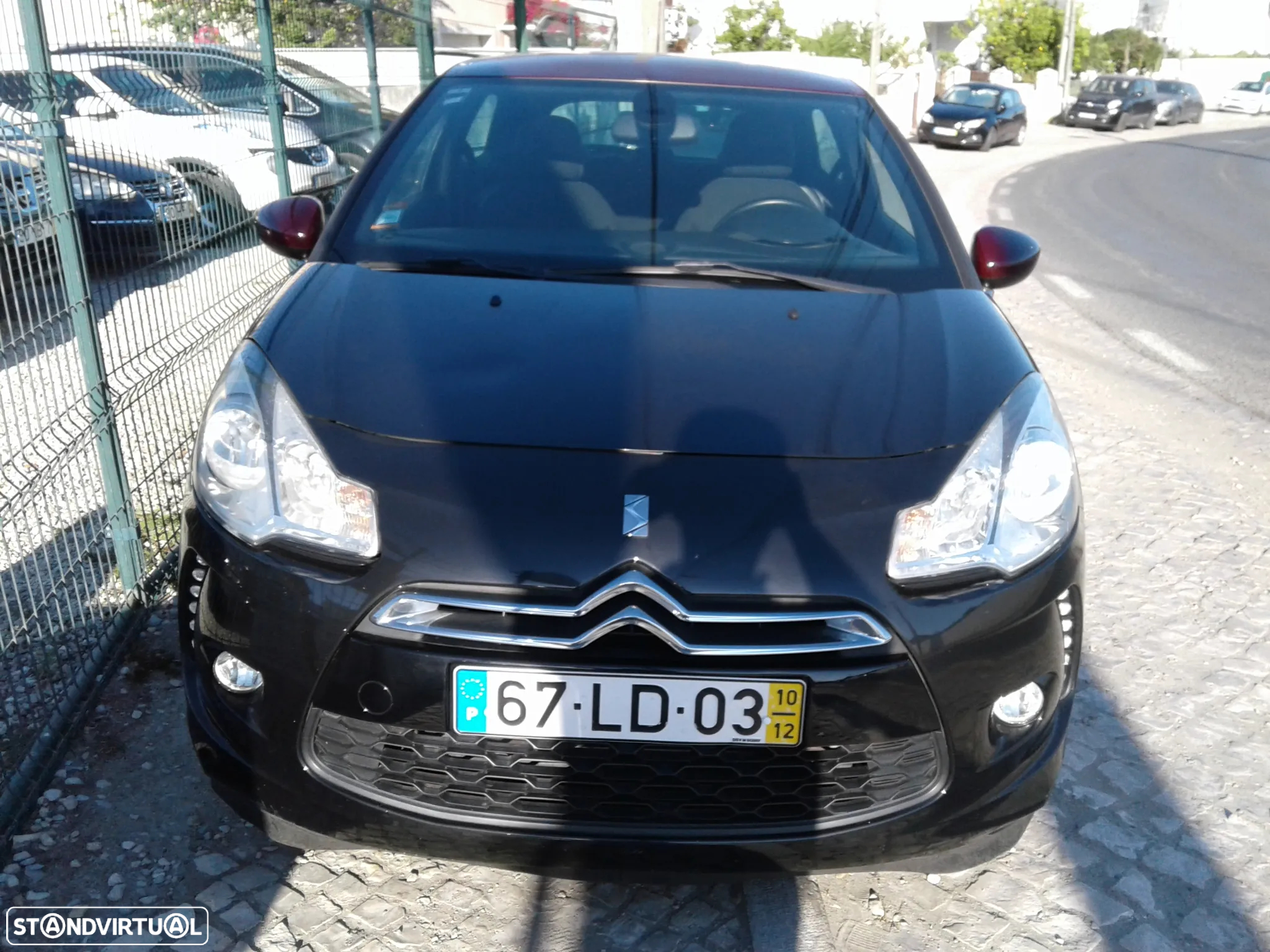Citroën DS3 1.6 VTi So Chic - 4