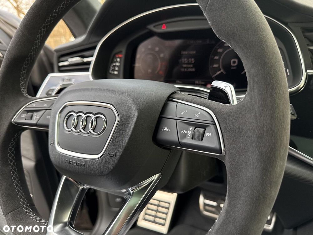 Audi RS Q8 - 20