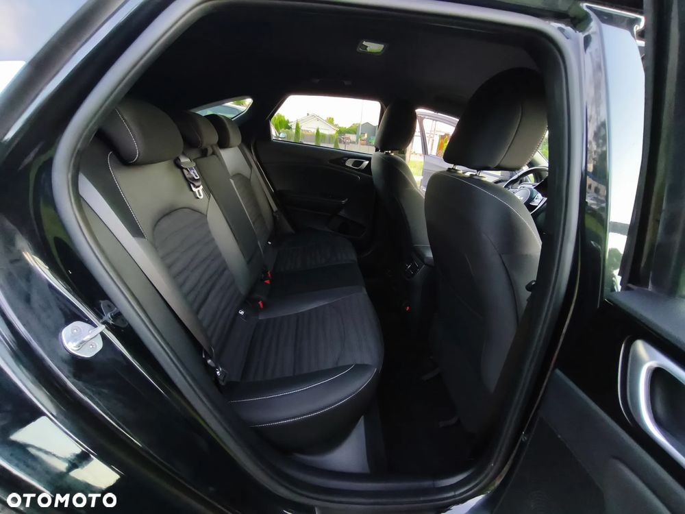 Kia ProCeed 1.5 T-GDI DCT7 OPF GT LINE - 30