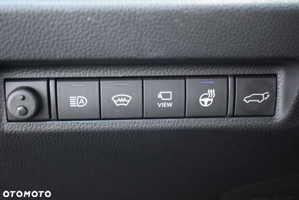 Toyota RAV4 - 16