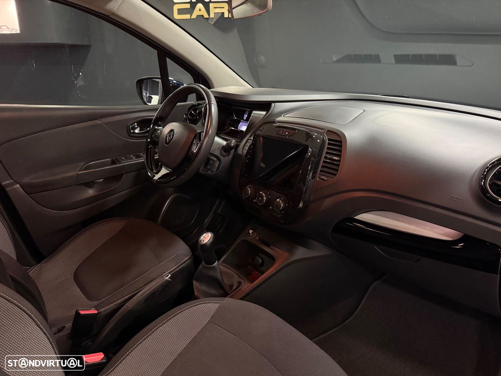 Renault Captur 0.9 TCE Exclusive - 17