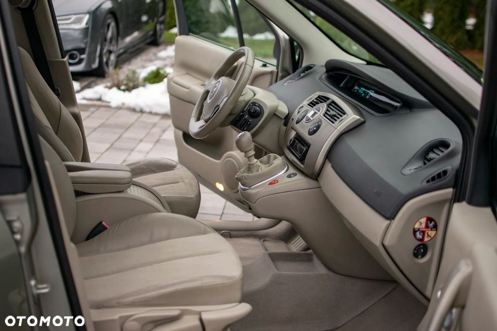 Renault Scenic - 39