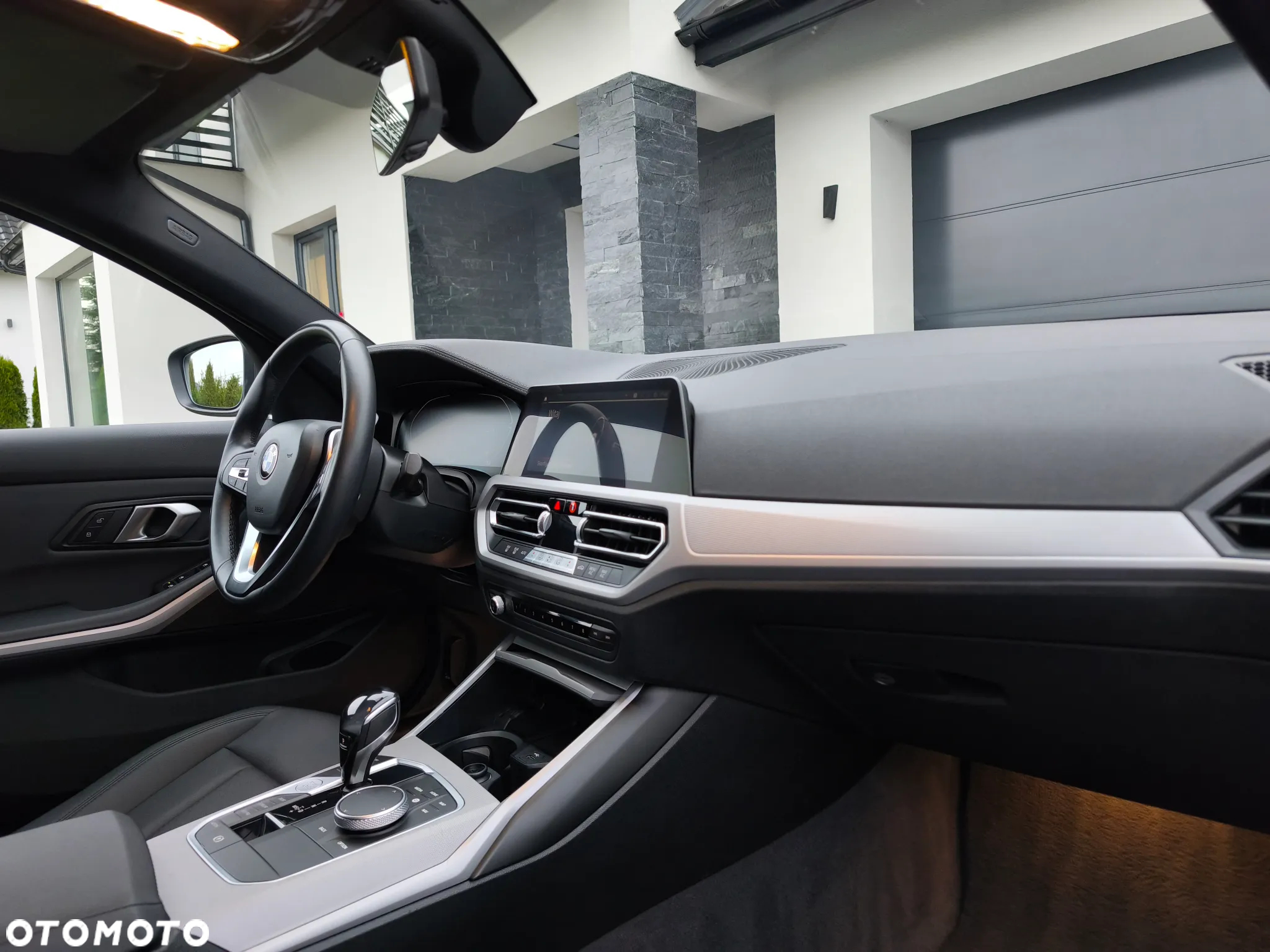 BMW Seria 3 318d Sport Line - 25
