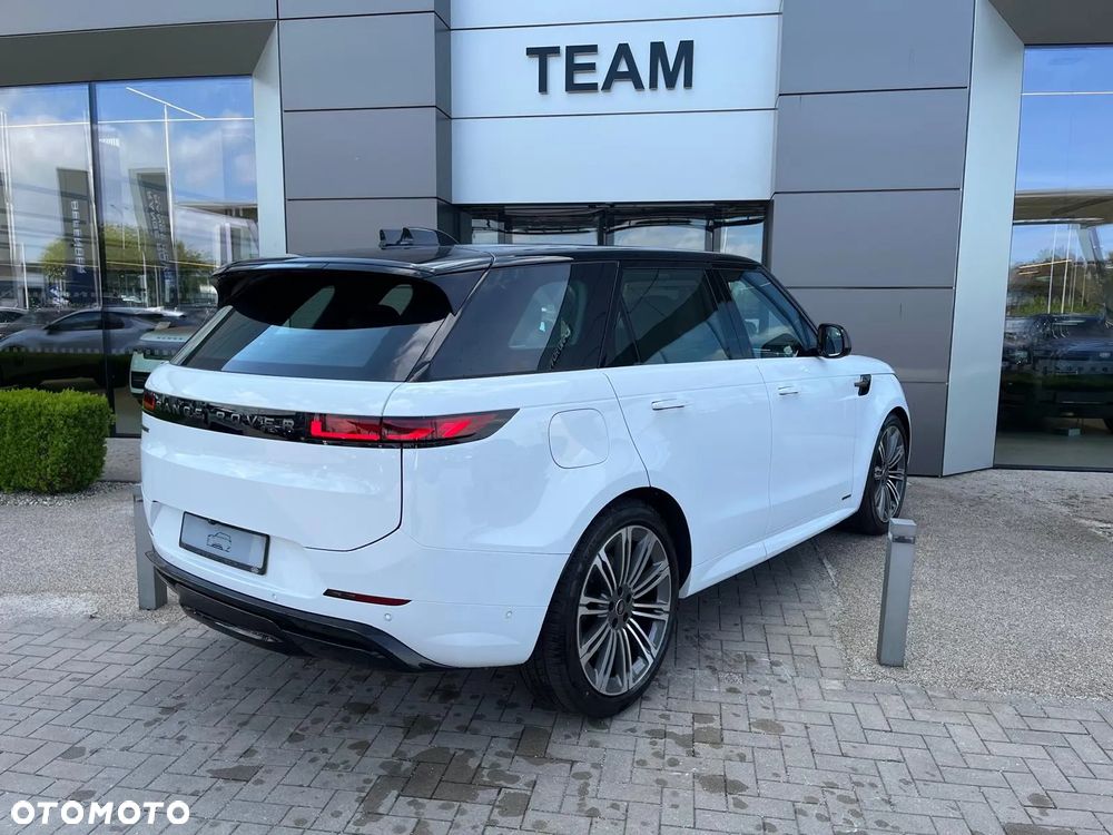 Land Rover Range Rover Sport - 12