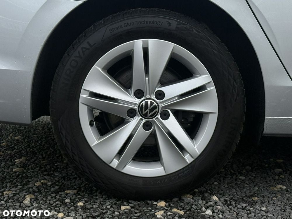 Volkswagen Golf 1.5 eTSI EVO Life DSG - 37