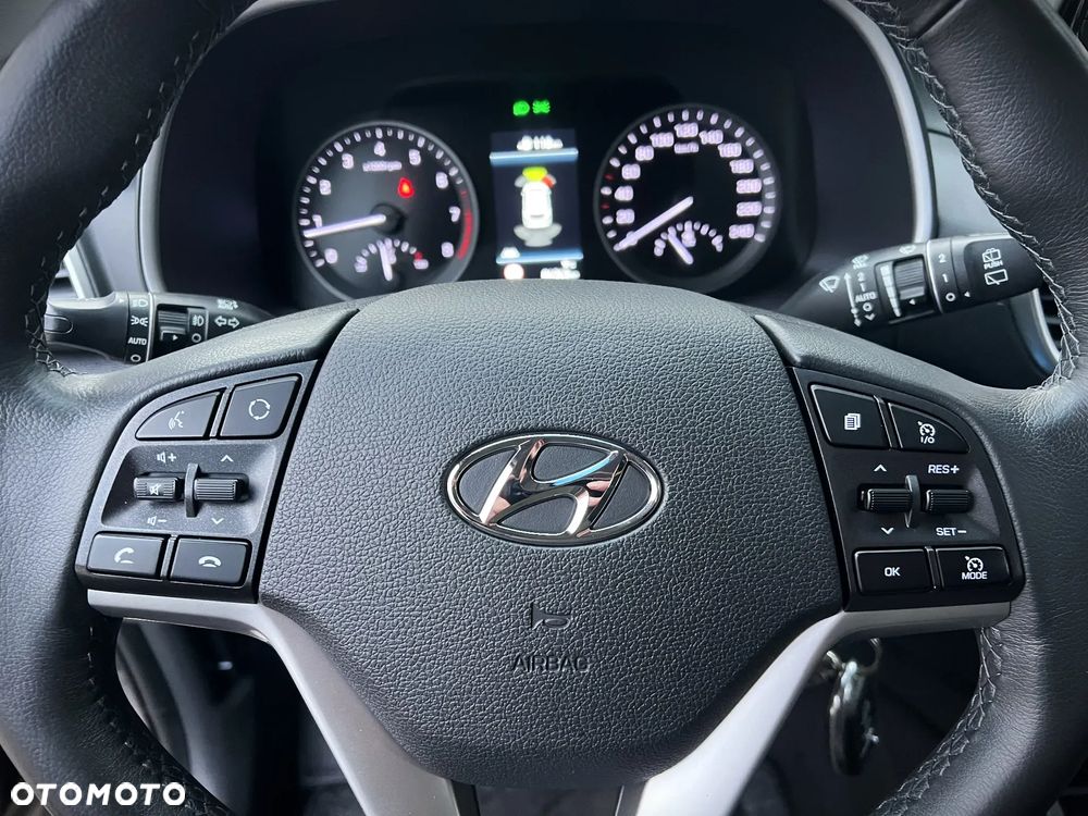 Hyundai Tucson 1.6 GDI BlueDrive Design 2WD - 27