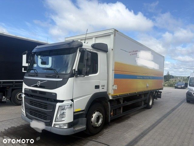 Volvo FM 330  6X2 - 1