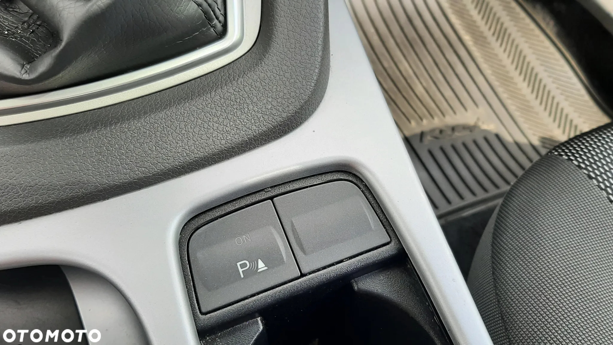 Ford Kuga 2.0 TDCi Trend - 11