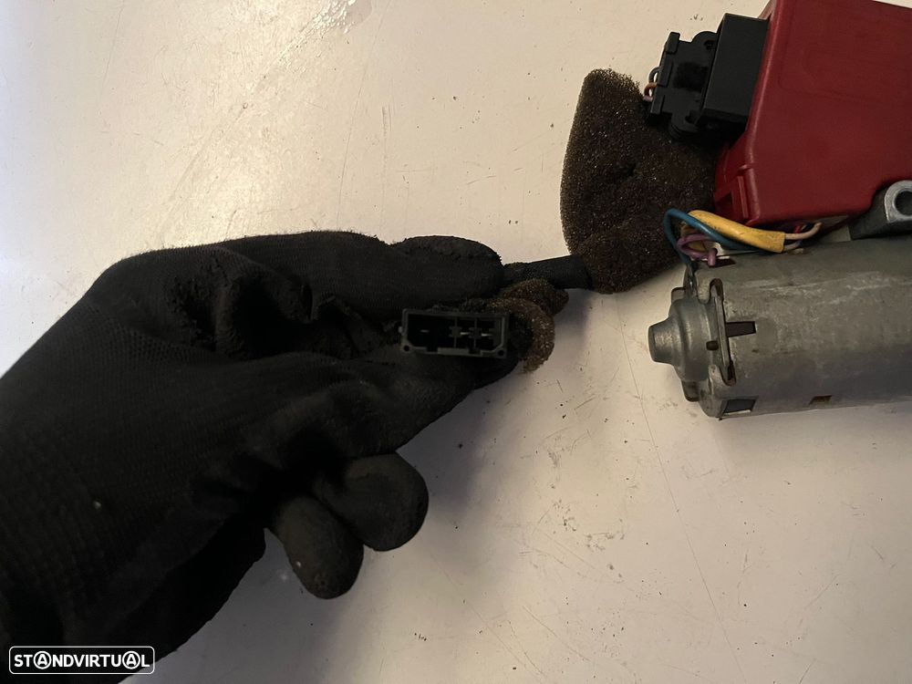 Audi A4 B5 / A3 8L - MOTOR TECTO ABRIR - Z600 - 5