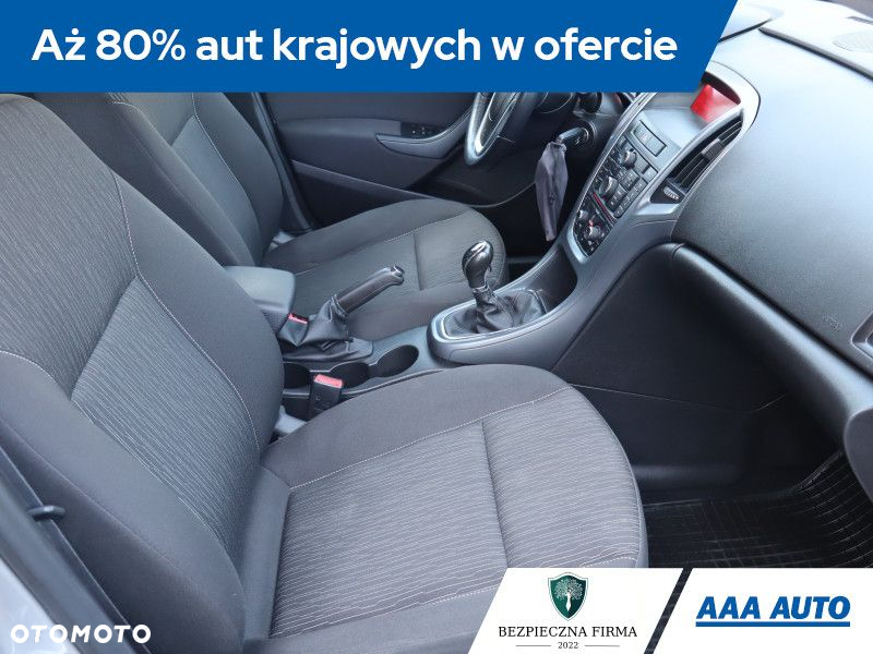 Opel Astra - 10