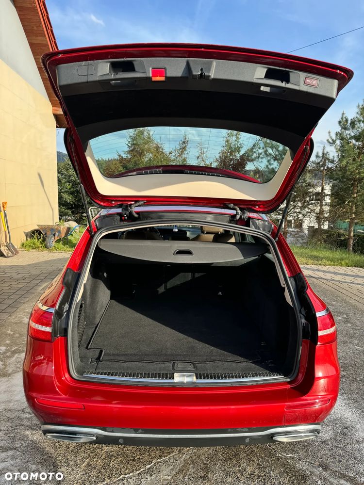 Mercedes-Benz Klasa E - 12