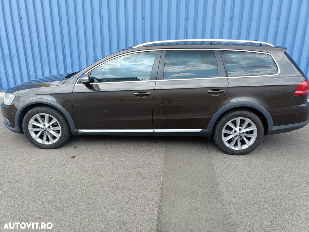 Volkswagen Passat Alltrack 2.0 TDI 4Motion DSG BlueMotion Tec - 18
