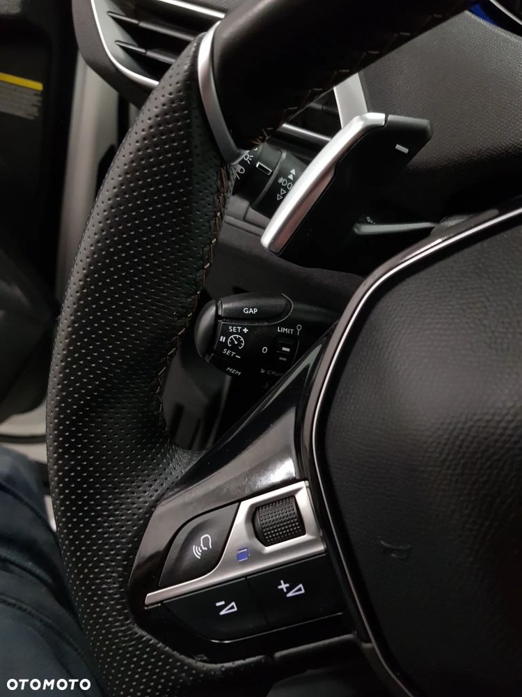 Peugeot 3008 ver-puretech-130-stop-start-gpf-eat8-gt - 18